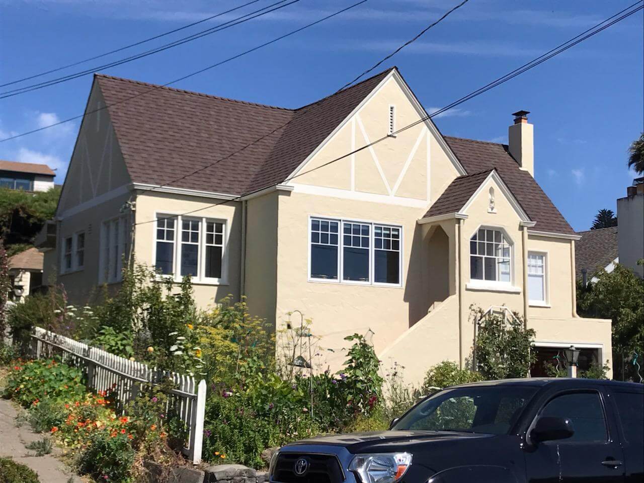 house-exterior-paint-beige-2-2019 